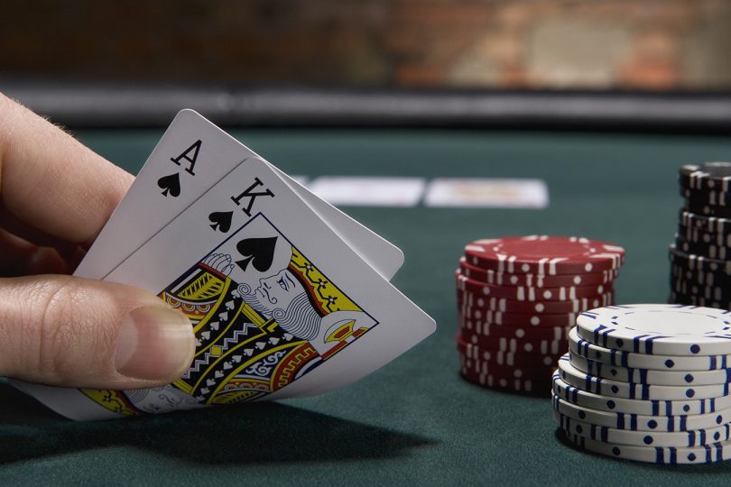 how-to-play-blackjack-lead